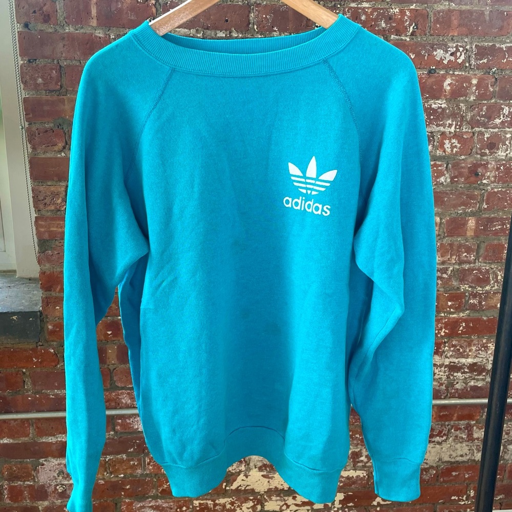 Vintage Adidas logo sweatshirt